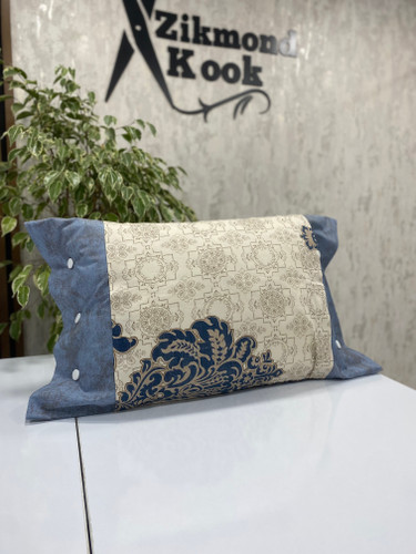 روبالشی دکمه دار