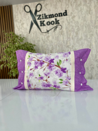 روبالشی دکمه دار