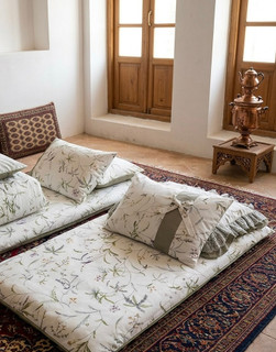 کاور تشک زیپدار دو رو و ۲عددروبالشی مدل دار🌿